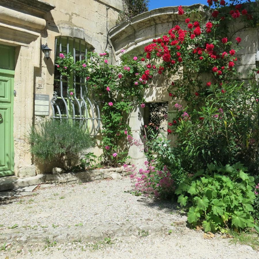 La Buissonniere Bed & Breakfast Oppede Exterior photo